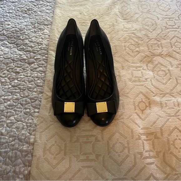 Cole Haan Black Wedges with Gold Accent. Size 7.5 - Picture 1 of 7
